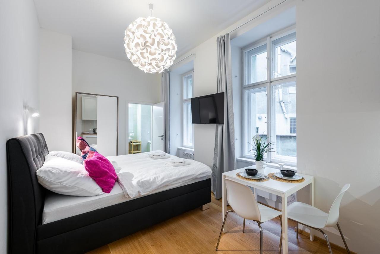 Tesnov Hotel apartamentowy 2*