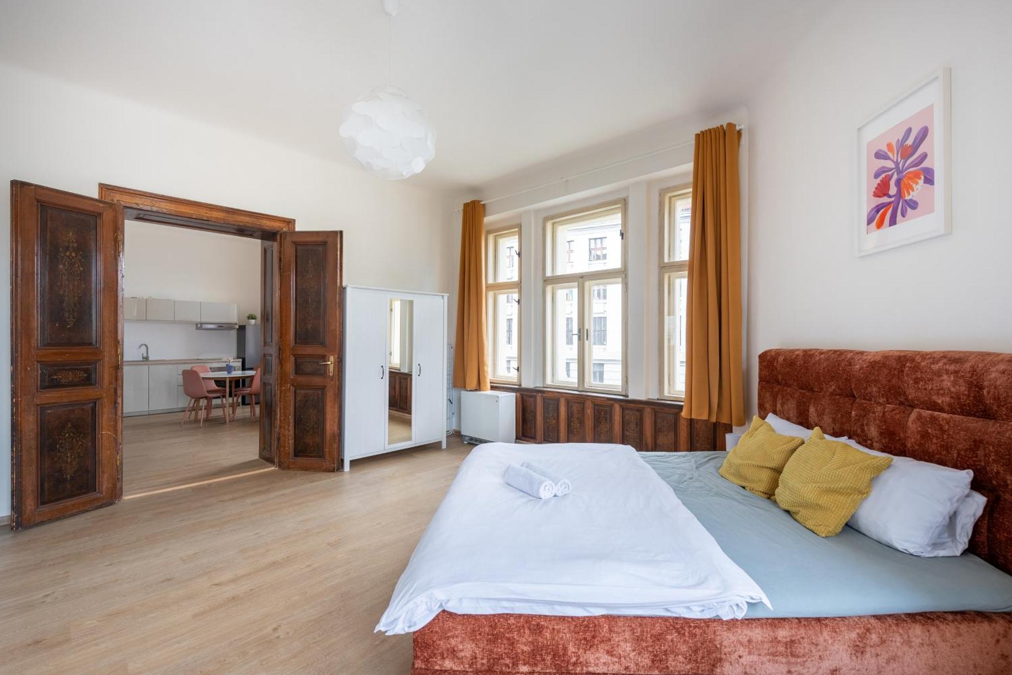 Tesnov Hotel apartamentowy 2*